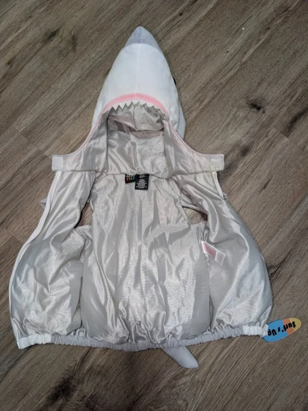 Going Wild Gray Shark Baby/Toddler 12M Halloween Costume Bubble Hem Padded Hood